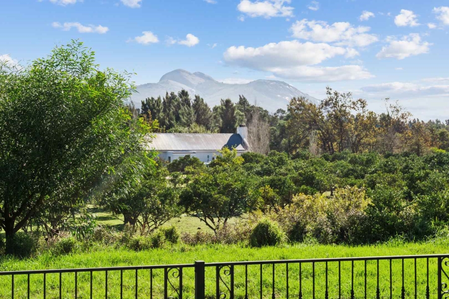 4 Bedroom Property for Sale in Val De Vie Estate Western Cape